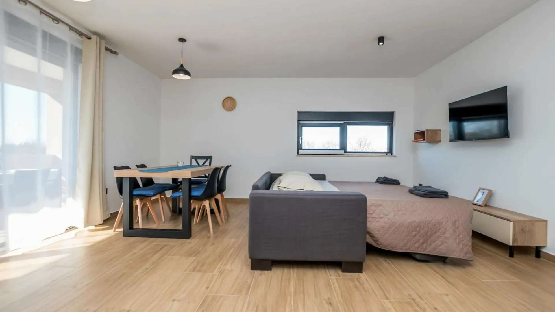 Apartments Karin Murine Croatia